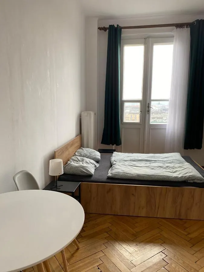 Best View Old Town Rooms 크라쿠프 0*,  폴란드